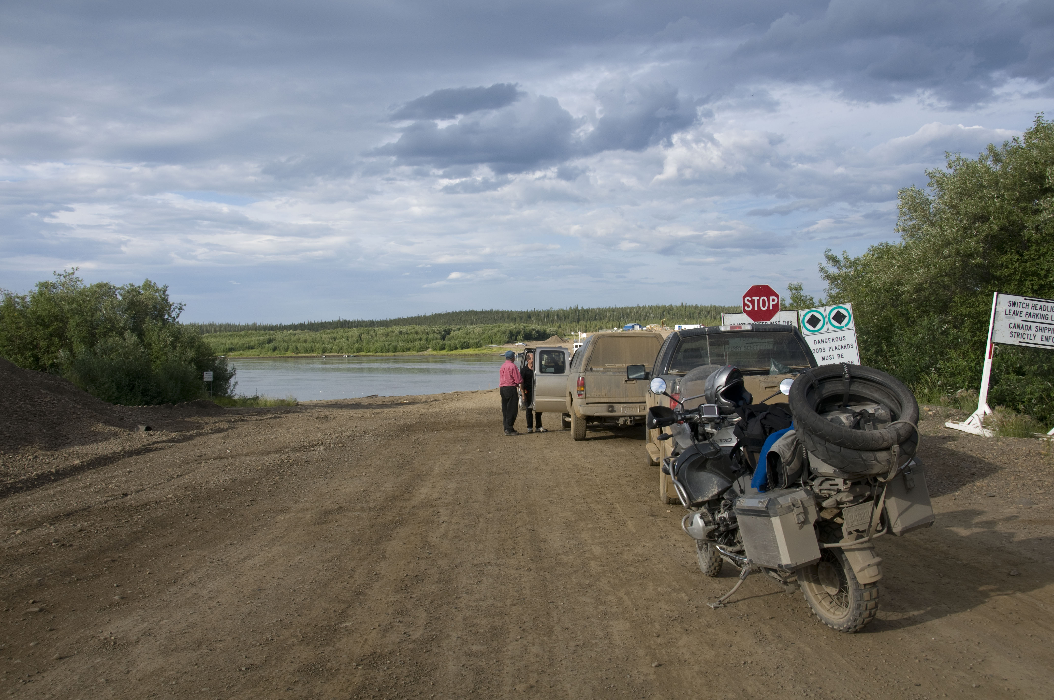 2008-07-16 Dempster Highway 078